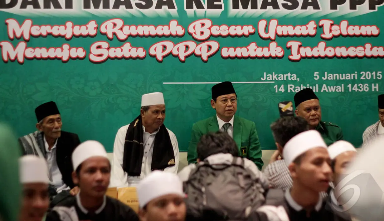 Ketum PPP, Djan Faridz hadir dalam puncak Harlah ke-42 PPP di Gedung DPP PPP, Jakarta, Senin (5/1/2015). (Liputan6.com/Faizal Fanani)