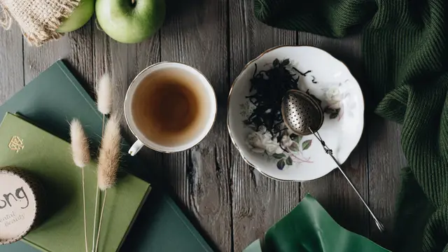 Resep Teh Serai Madu Penghalau Masuk Angin