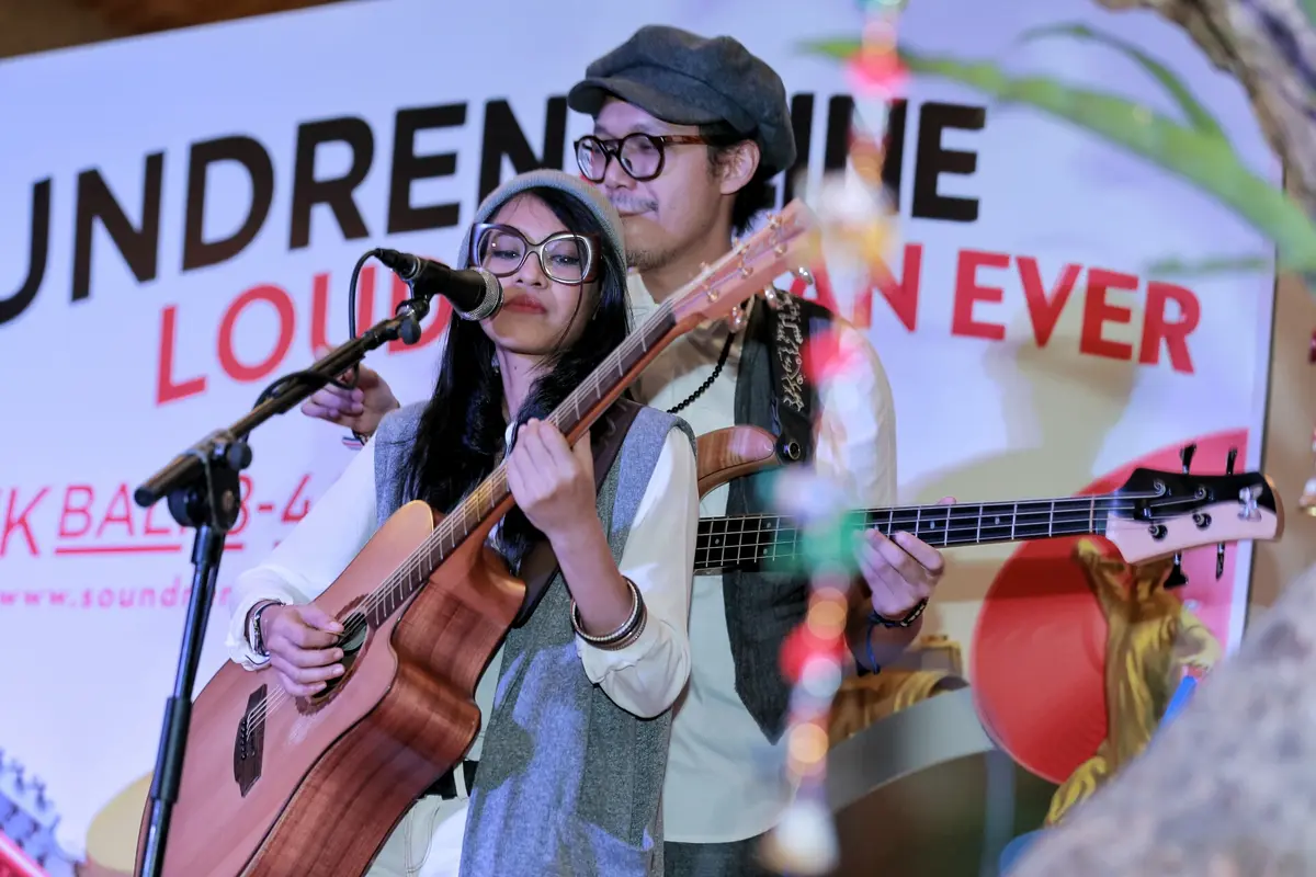 [Bintang] Endah N Rhesa