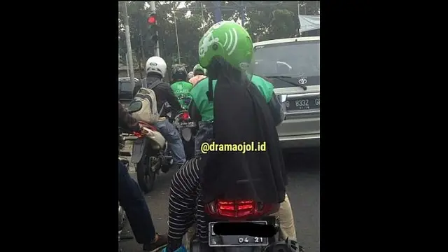 9. Lagi-lagi kebalik makainya.