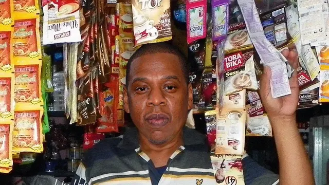 6 Editan Foto Jay-Z Jika Jadi Orang Indonesia Ini Melokal Banget, Kocak
