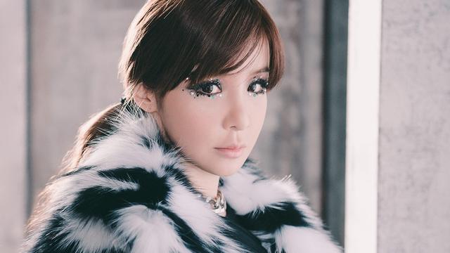 Transformasi Wajah Park Bom