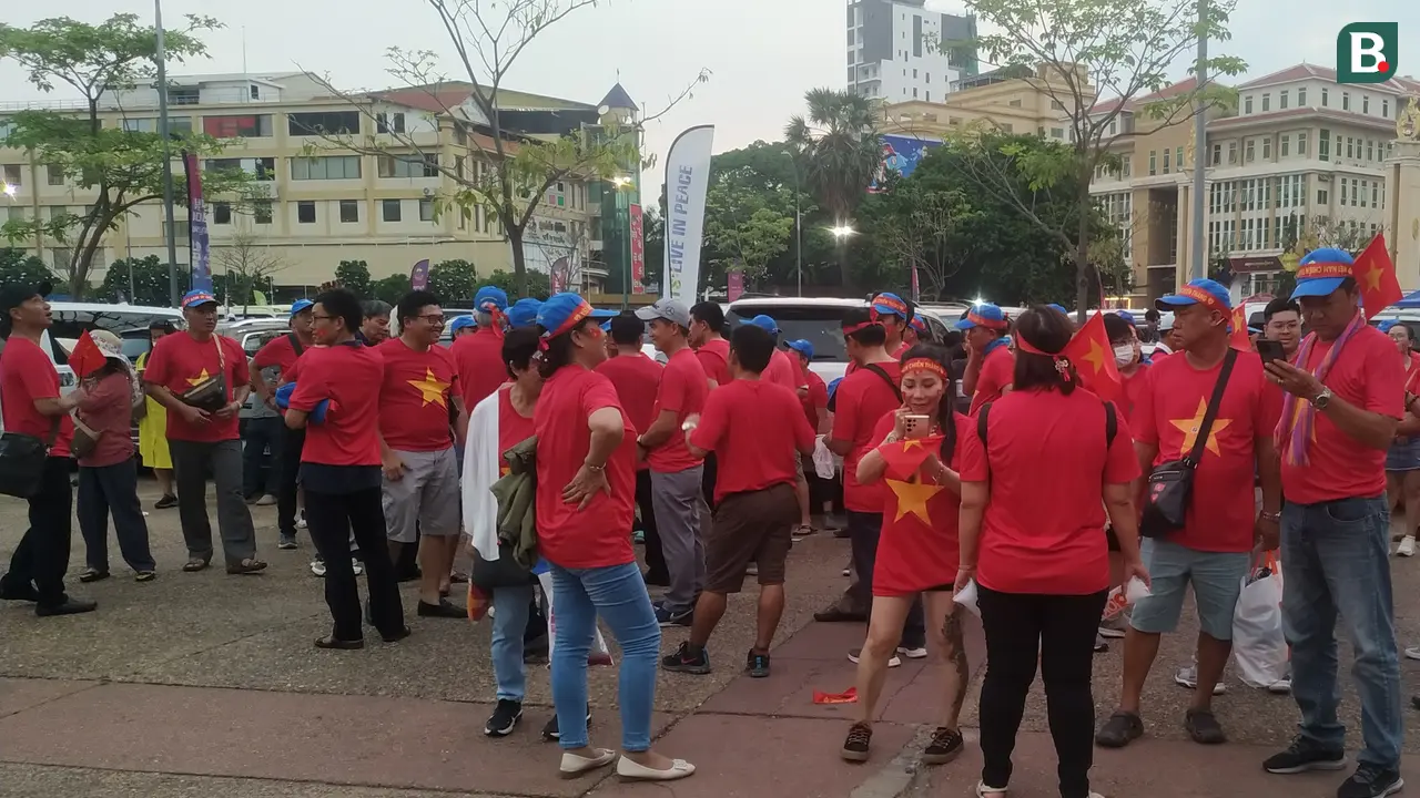 Suporter Vietnam di SEA Games 2023