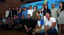 Para pemain film 'Surat Cinta Kartini' dan pemain film 'Skakmat' dalam acara syukuran film MNC Pictures di Pong Me, Gunawarman, Jakarta Selatan, Kamis (30/7/2015). (Deki Prayoga/Bintang.com)