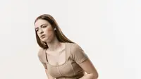 Pada wanita, perut buncit yang tiba-tiba dan tidak wajar bisa menjadi tanda awal kanker ovarium. (Foto/Dok: freepik.com/user7003113)