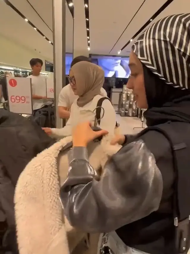 Santyka dan Anak Sule
