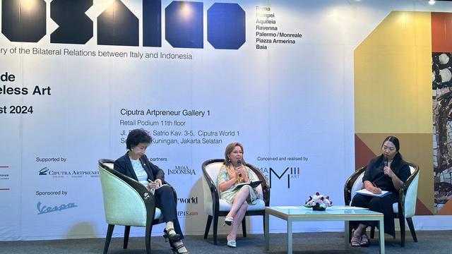 Konferensi pers oleh Institut Kebudayaan Italia di Jakarta terkait pameran "Mosaico" yang diadakan oleh Institut Kebudayaan Italia yang diselenggarakan di Ciputra Artpreneur, Jakarta, Selasa (6/8/2024). (Liputan6/Benedikta Miranti)