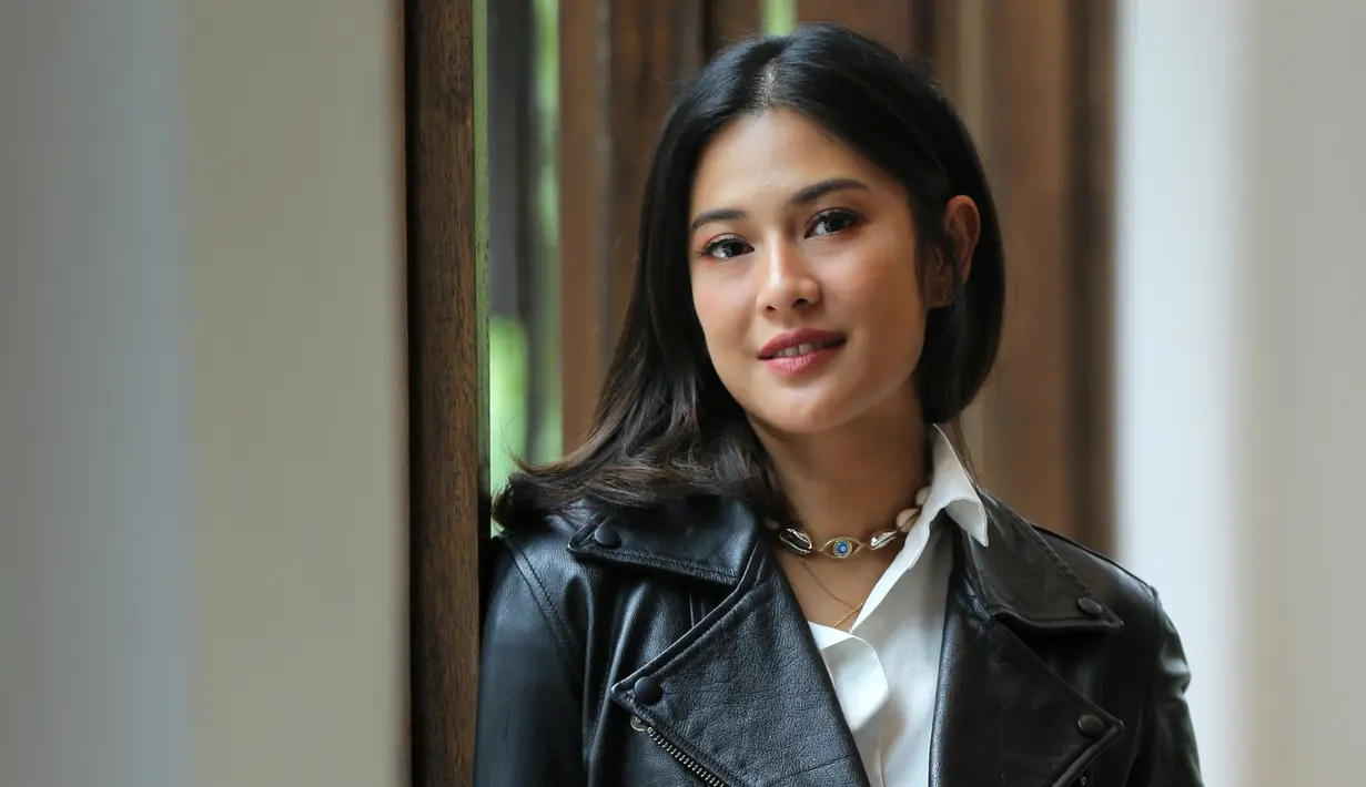 Dian Sastrowardoyo. (Adrian Putra/Fimela.com)