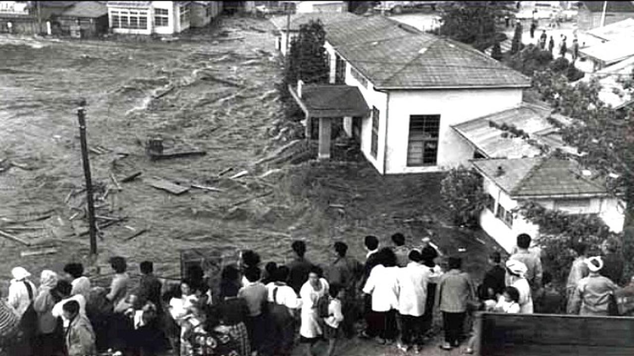 Tsunami Filipina 1976