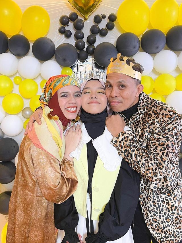 Momen Perayaan Ultah Fatimah Halilintar yang Ke-18. (Sumber: Instagram/genifaruk)