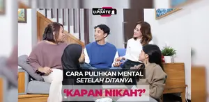 Lebaran jadi ajang kumpul keluarga, tapi seringkali disertai pertanyaan yang bikin baper, seperti "Kapan nikah?" atau "Sudah ada calon belum?" Jangan biarkan pertanyaan ini merusak suasana, yuk simak cara memulihkan mental dan tetap happy setelahnya. Simak selengkapnya dalam Fimela Update berikut ini! #fimelaupdate #fimelahariini #fmlmmd
