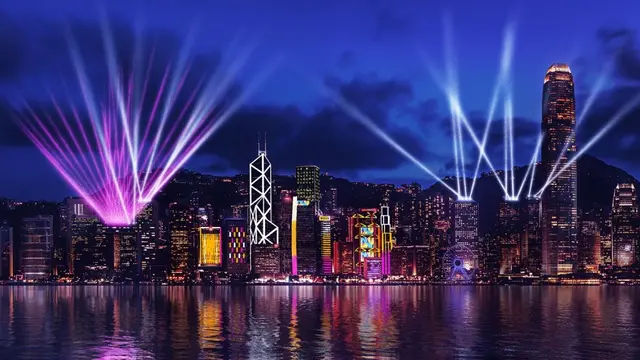 5 Spot Wisata Malam yang Menarik di Hong Kong