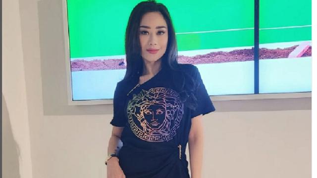 Poppy Capella National Director atau Pemegang Lisensi Miss Universe Indonesia (Foto: instagram poppycapella_)