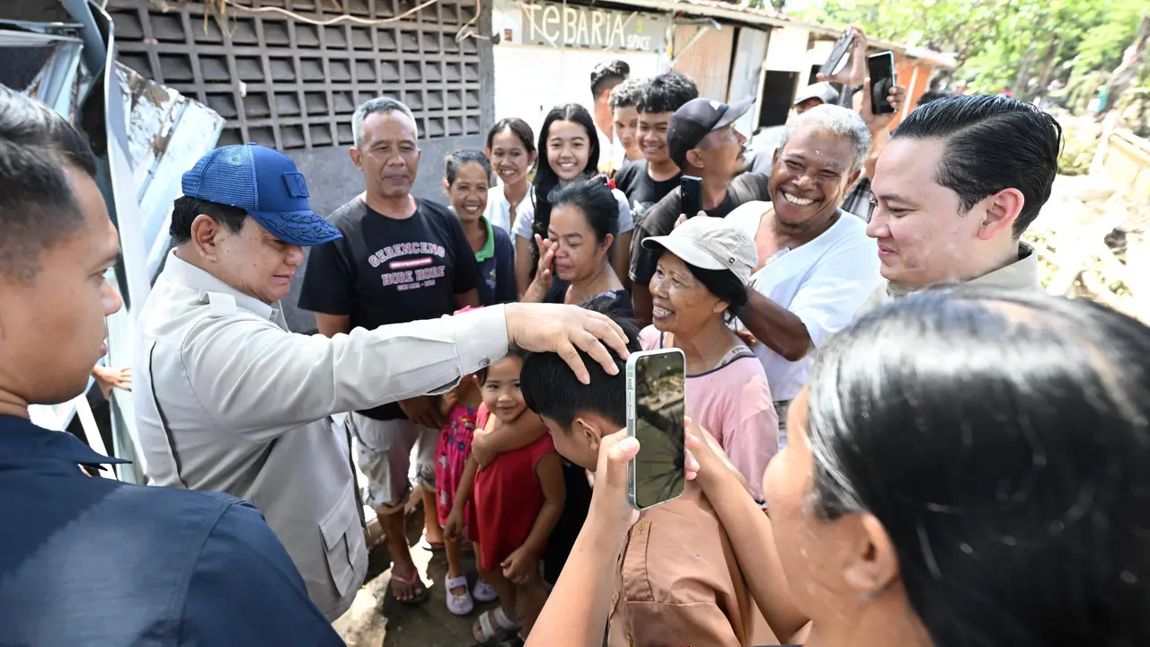 Presiden Prabowo Subianto meninjau wilayah terdampak banjir di Kabupaten Badung, Provinsi Bali, Sabtu (13/9/2025).