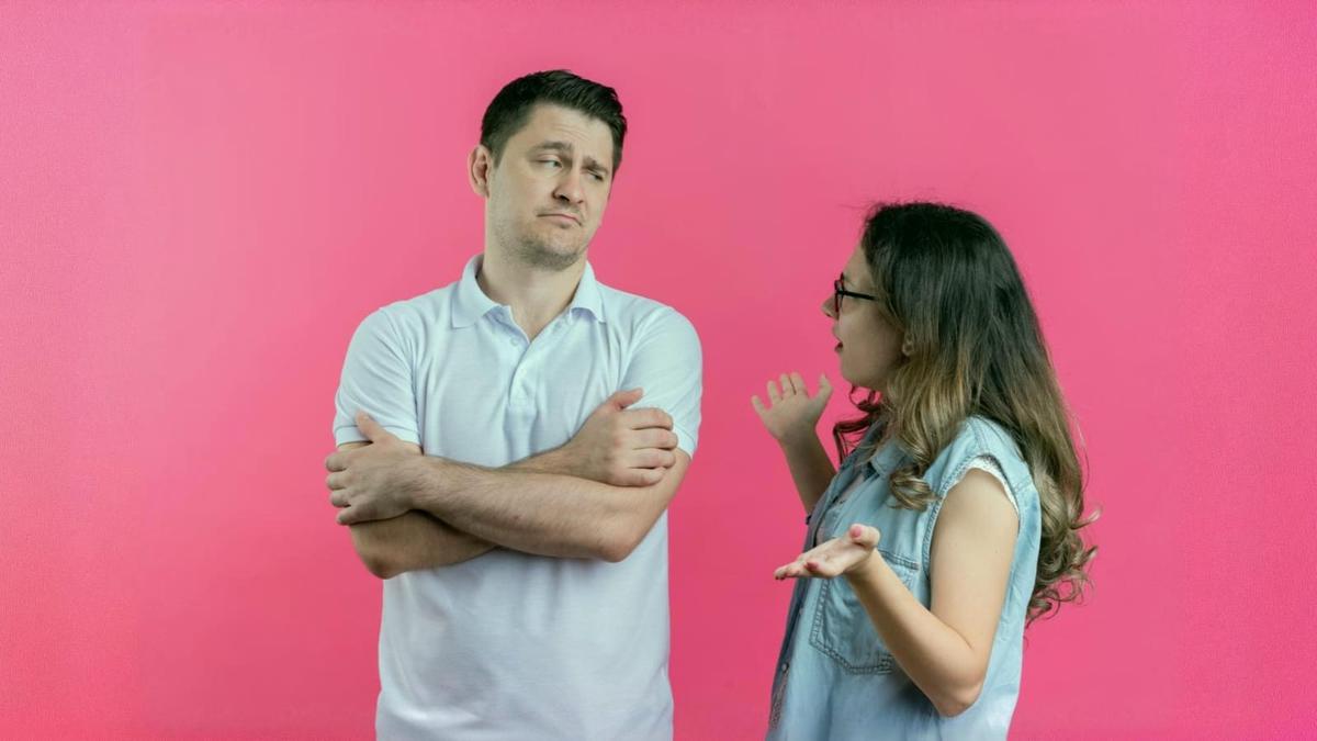 Gaya Komunikasi Perempuan yang Bisa Memikat Hati Pria, Capai Hubungan yang Harmonis