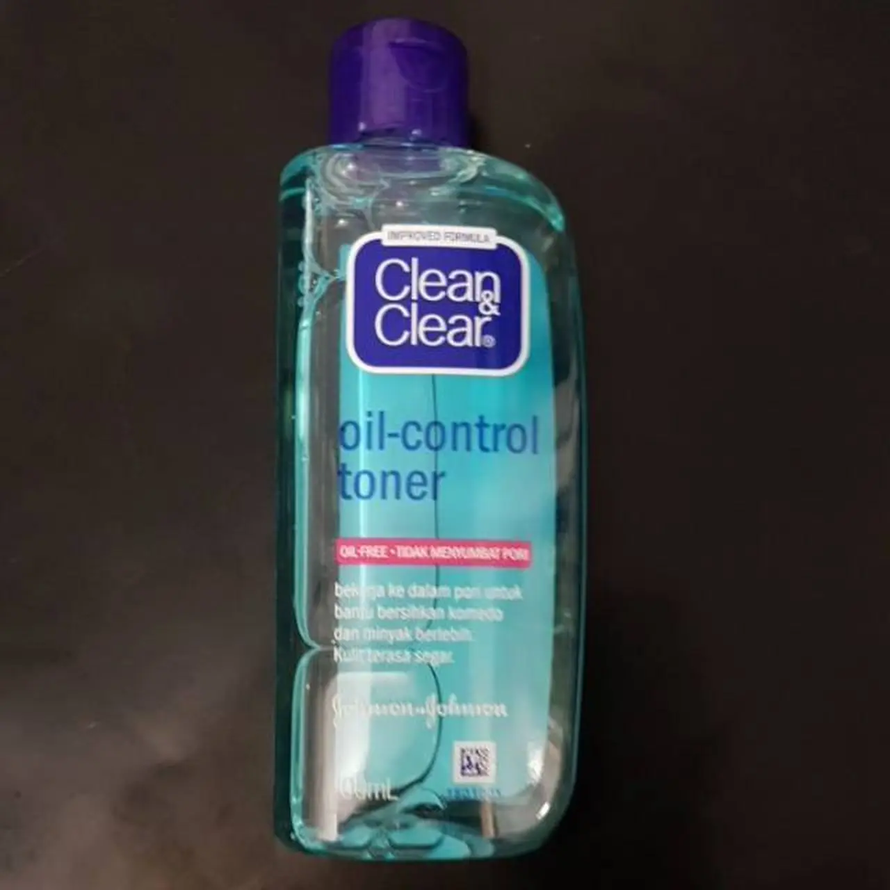 6 Rekomendasi Exfoliating Toner untuk Kulit Wajah Berminyak Beauty