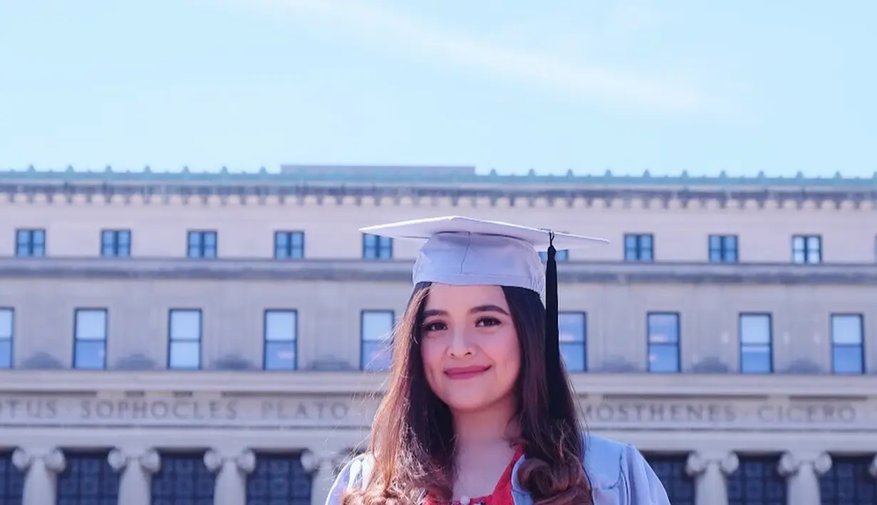 (Instagram/tasyakamila)