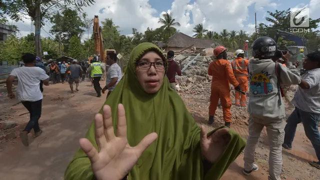 Kepanikan Warga Saat Gempa Susulan Di Lombok Berkekuatan 6,2  Skala Richter