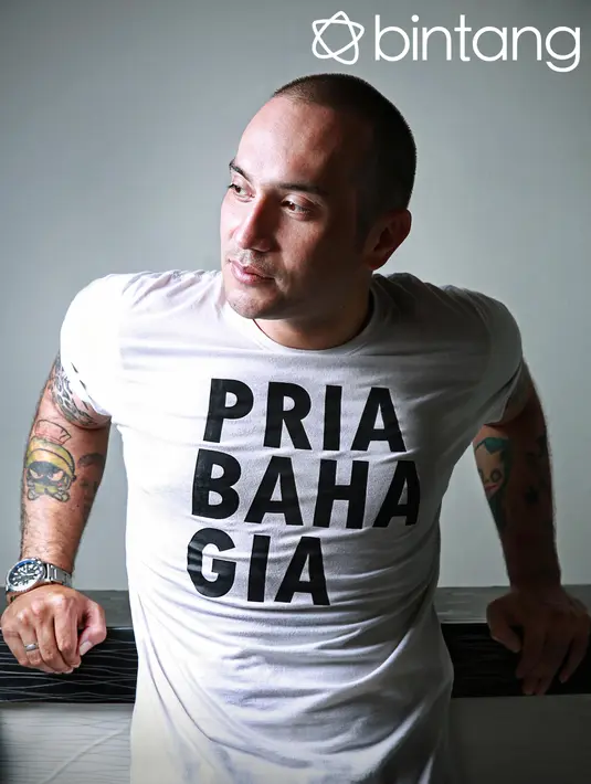 Terdapat beberapa orang yang justru bangga dengan mengonsumsi narkoba, hal itu pun rupanya sempat dirasakan oleh bintang sinetron ‘Samson Betawi’ ini. Namun diakuinya jika hal itu hanyalah semu. (Deki Prayoga/Bintang.com)