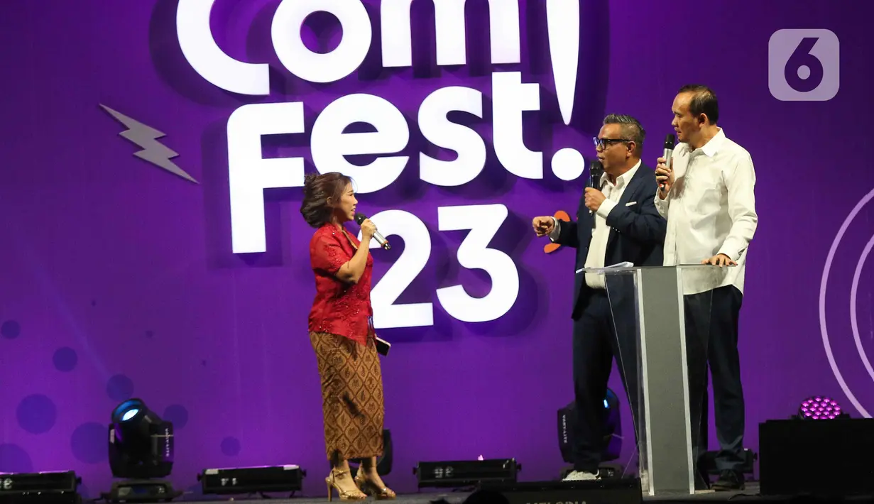 Di depan penonton Jicomfest 2023, mereka membawakan materi tentang Debat Capres Republik Konoha. (Liputan6.com/Herman Zakharia)