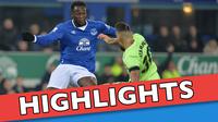 Video highlights Everton vs Manchester City dengan skor 2-1, pada laga leg pertama semifinal Capital One Cup. 