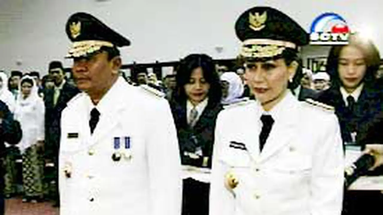 120102aGubernur.jpg