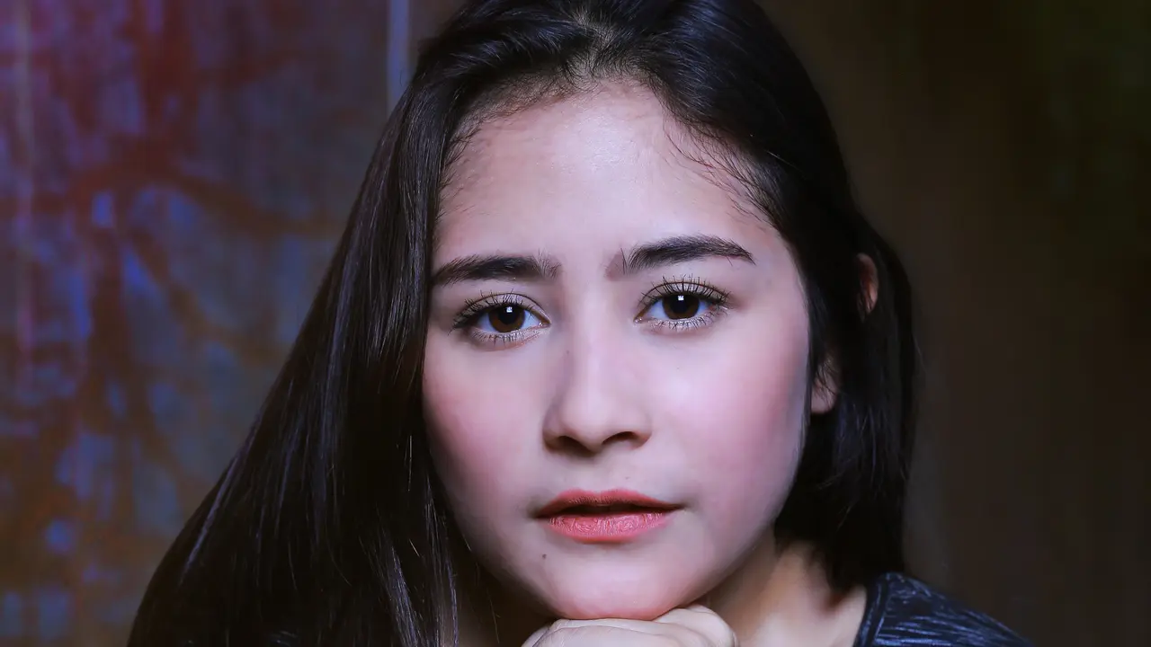 [Bintang] Prilly Latuconsina