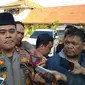 Kapolresta Cirebon Roland Ronaldy mengakui ada penangkapan dua warga oleh Polda Jabar di wilayah hukumnya. Foto (Liputan6.com / Panji Prayitno)