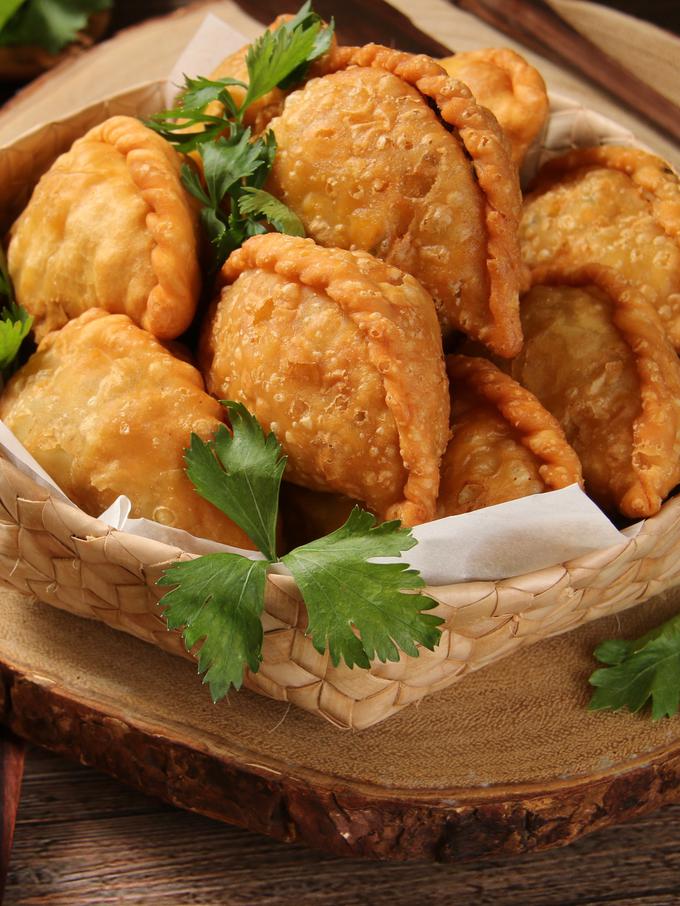4 Tips Bikin Kulit Pastel Renyah Meski Sudah Dingin - Food Fimela.com