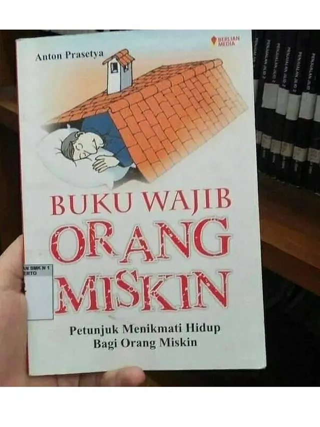 6 Judul Buku Ini Nyelenehnya Bikin Pembaca Mikir Keras