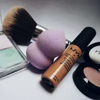 Ilustrasi alat makeup. (Sumber foto: Pexels.com)