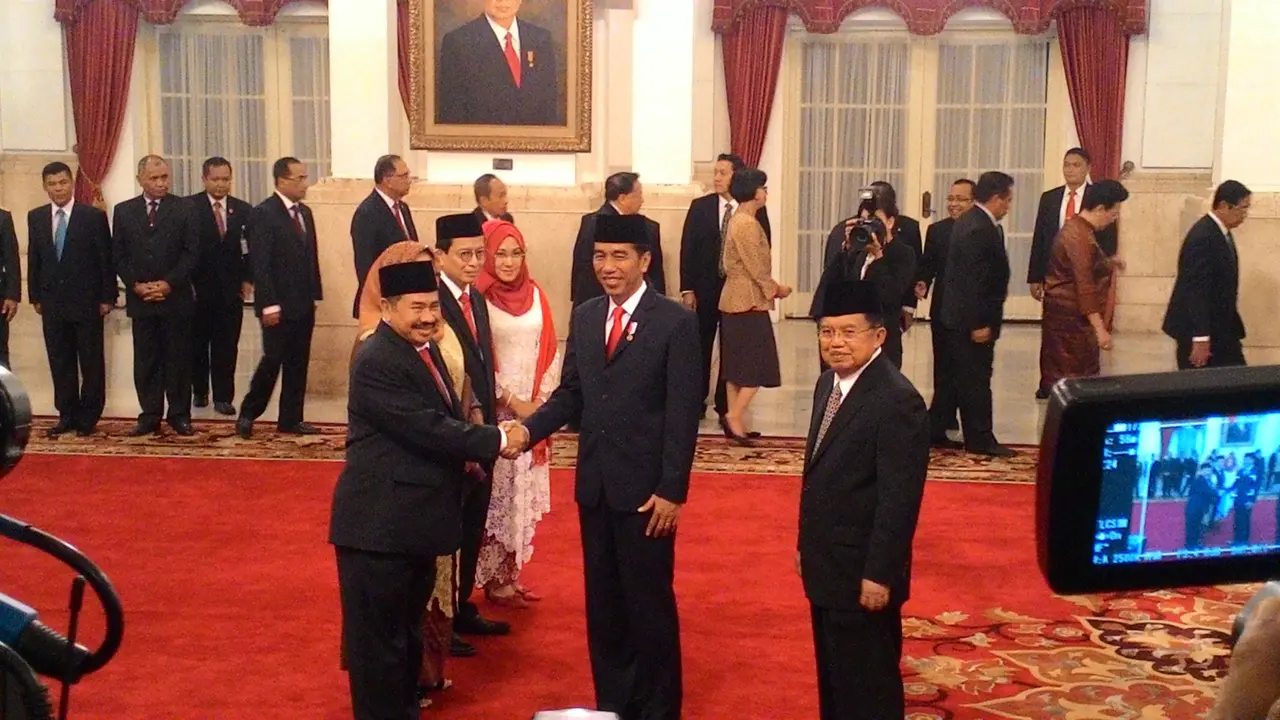 Presiden Joko Widodo melantik Kepala Pusat Pelaporan dan Analisis Transaksi Keuangan (PPATK) yang baru, Kiagus Ahmad Badaruddin.