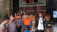 Kalimat Pertama Bupati Kuansing usai Ditahan KPK