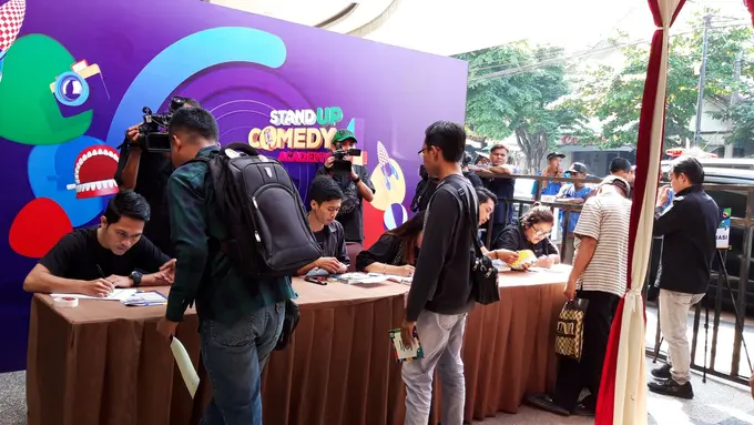 Stand Up Comedy Academy (SUCA) 4