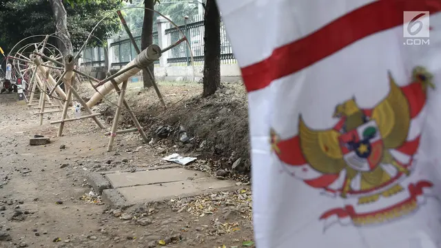Pengrajin Pohon Pinang Mulai Ramai