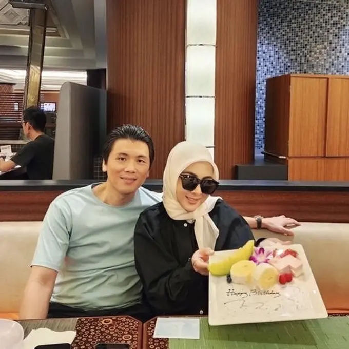 Potret Mewah Syahrini Merayakan Ulang Tahun ke-43