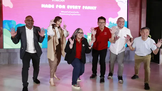 [Fimela] Mona Ratuliu