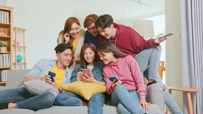 teman pria perempuan