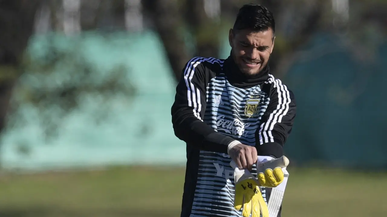 Cedera, Kiper Argentina Gagal Tampil di Piala Dunia 2018