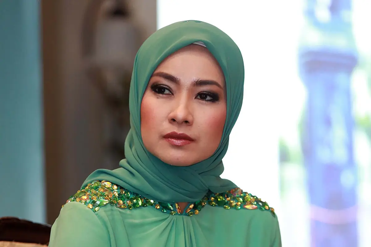 [Bintang] Alya Rohali