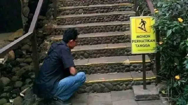 6 Tingkah Bapak-Bapak Ini Enggak Jelas Banget, Absurd Maksimal