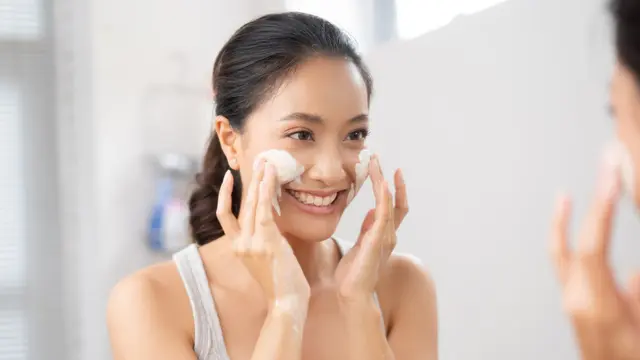 4 Kesalahan yang Masih Sering Dilakukan Saat Mengaplikasikan Produk Skincare, Yuk Cari Tahu!