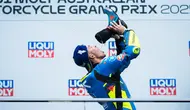 Raul Fernandez saat finis pertama pada balapan MotoGP Australia 2025. (X/Trackhouse)