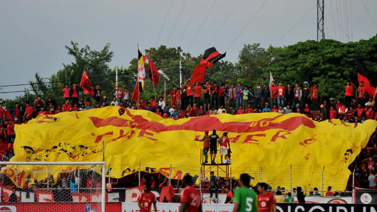 Laga Perdana SCM Cup 2015, Persebaya Taklukkan Semen Padang