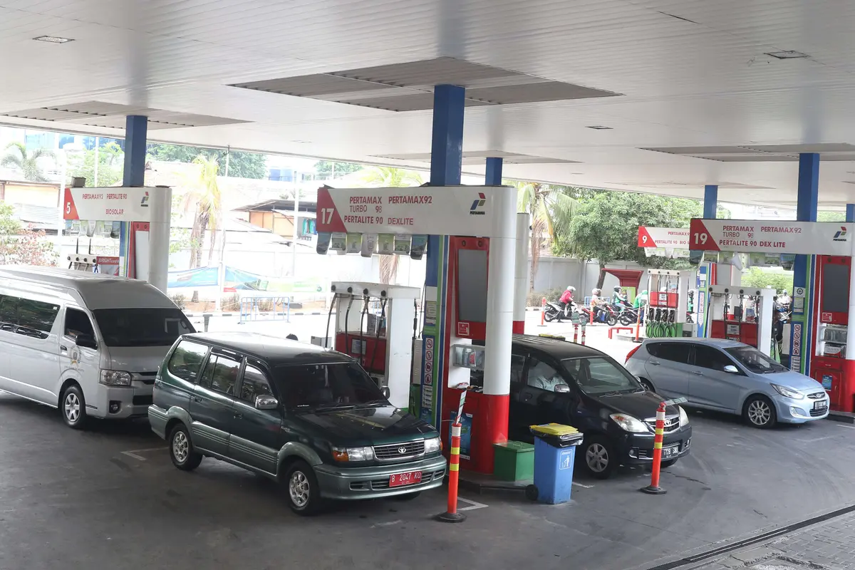 Pertamina Mulai Sediakan Solar Campur Minyak Sawit