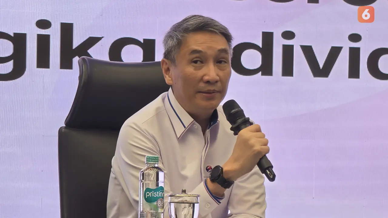 Direktur & Chief Financial Officer (CFO) PT XLSmart Telecom Sejahtera Tbk, Antony Susilo, dalam RUPST yang digelar di Jakarta, Rabu (20/5/2026). Liputan6.com/Iskandar
