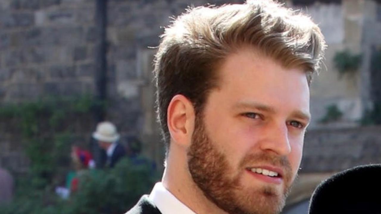 Louis Spencer merupakan anak dari adik kandung Putri Diana, menjadikannya sepupu dari Pangeran William dan Pangeran Harry. (Twitter/@_thatMDgirl)