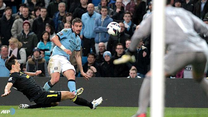 Soal Kolarov Galatasaray Diminta Siapkan Rp 93 M Bola Liputan6 Com