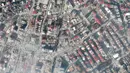 Citra satelit yang disediakan oleh Planet Labs PBC ini menunjukkan kerusakan besar setelah gempa bumi di Kahramanmaras, Turki, Selasa (7/2/2023). Petugas penyelamat berlomba dengan waktu untuk menemukan lebih banyak korban selamat dan membantu yang terluka saat kematian korban melewati 7.200 dari gempa dahsyat yang melanda Turki dan Suriah pada hari sebelumnya. (Planet Labs PBC via AP)