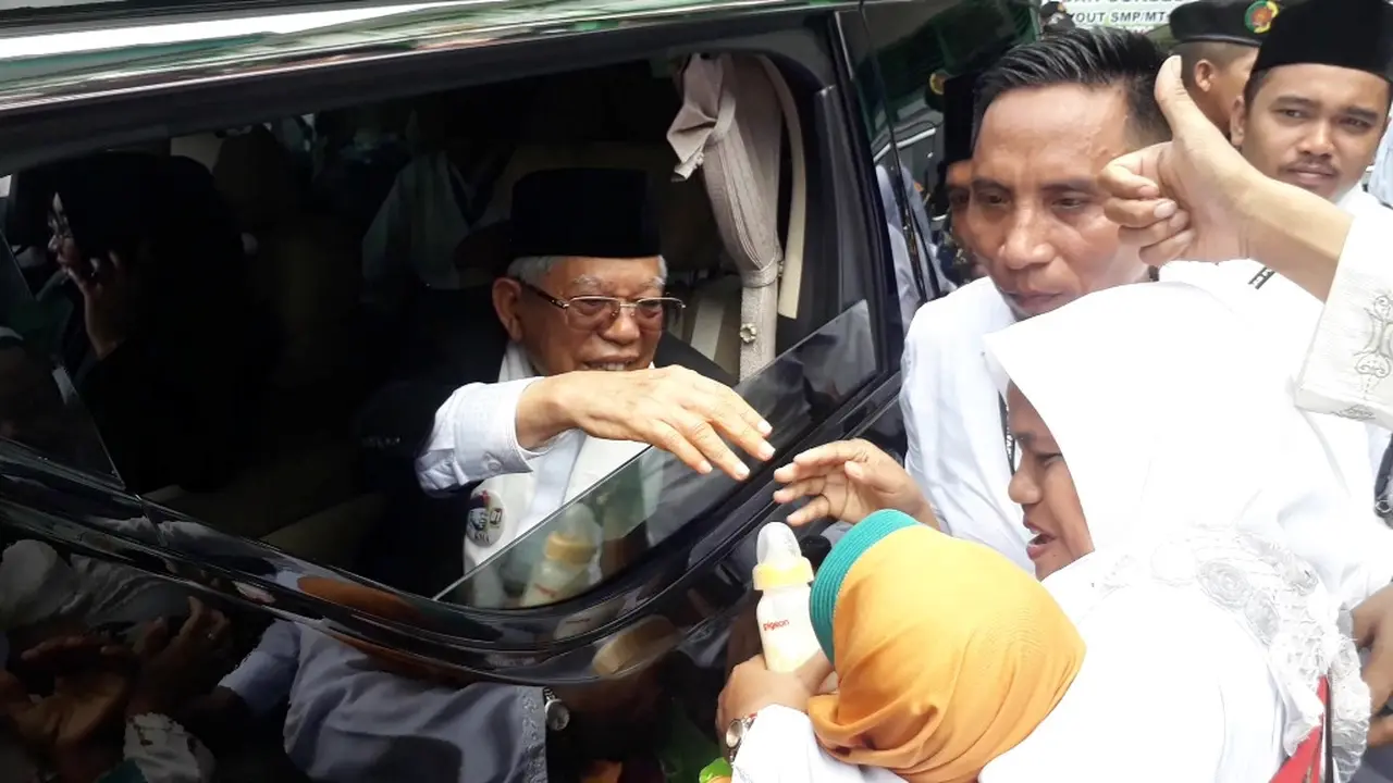 Cawapres Nomor Urut 1, KH Ma’ruf Amin di Cilacap, Jawa Tengah. (Foto: Liputan6.com/Muhamad Ridlo)